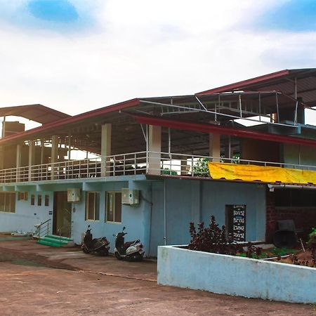 Sp Resort Panvel Chauk Exteriér fotografie