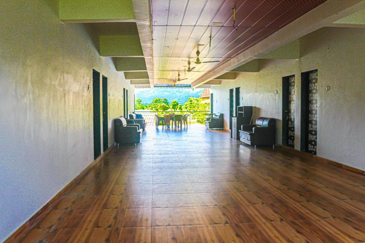Sp Resort Panvel Chauk Exteriér fotografie