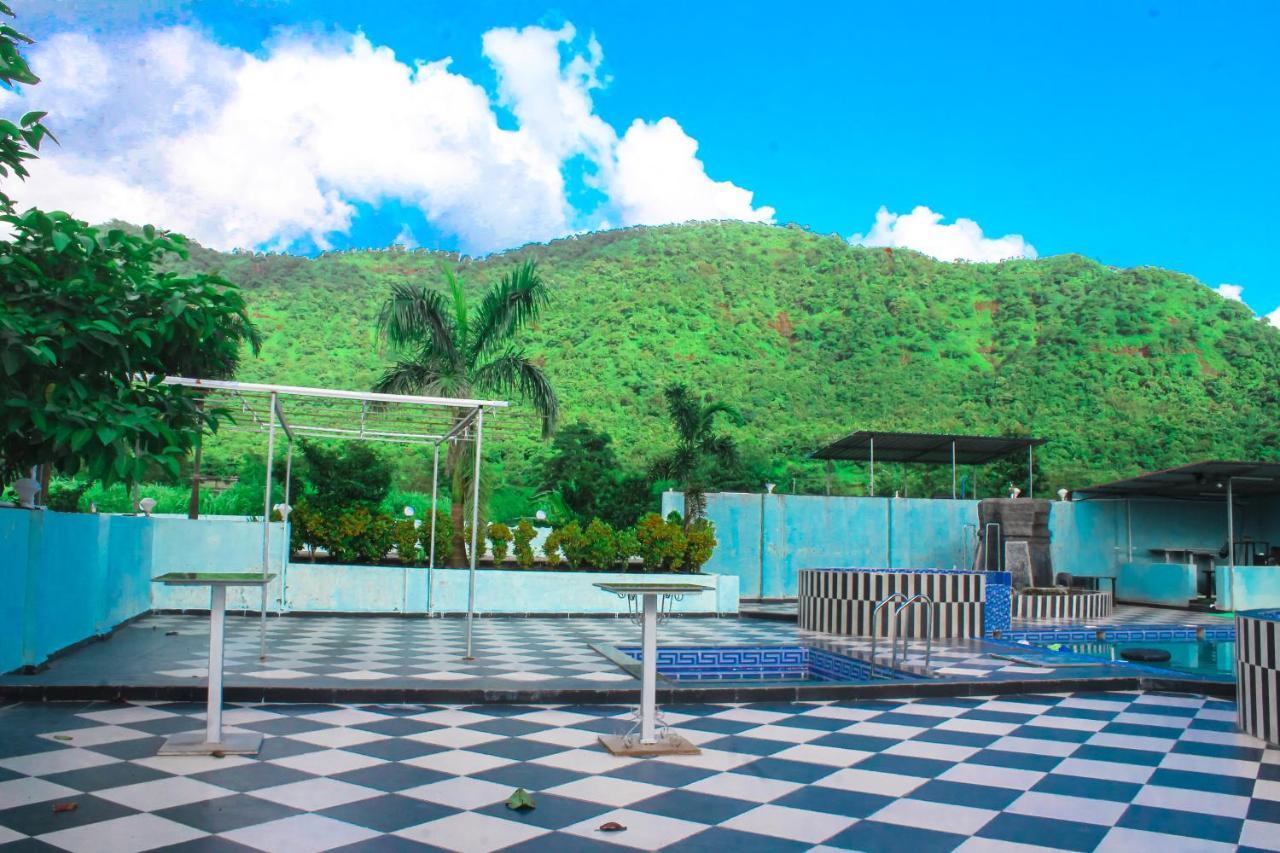 Sp Resort Panvel Chauk Exteriér fotografie